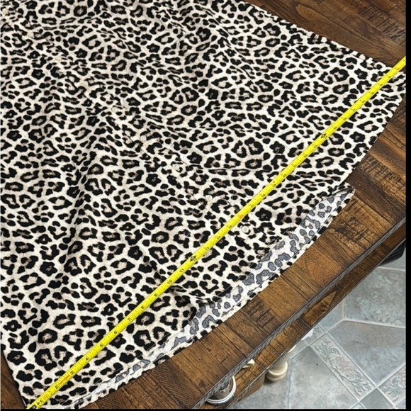 Leopard Print Dress Peter Pan collar lightweight puff sleeves size Large H & M - Picture 10 of 12